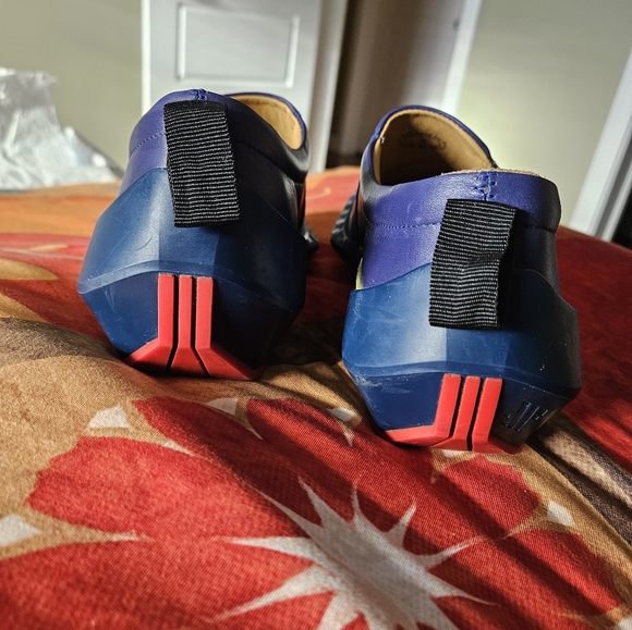 John Fluevog Plurality W11,M9 - Picture 7 of 7